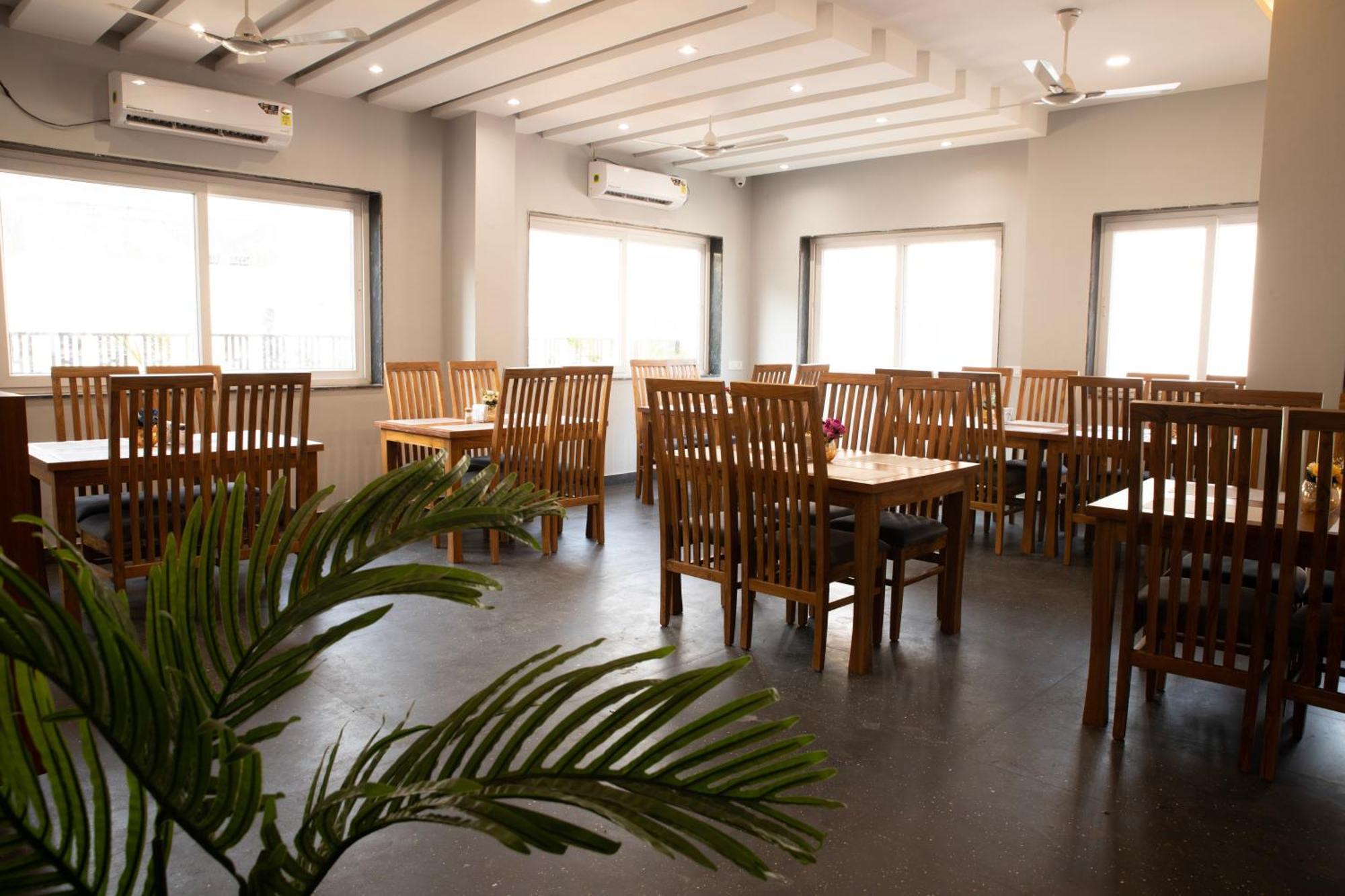 Perfectstayz Heritage Near Neem Beach Rishīkesh 外观 照片